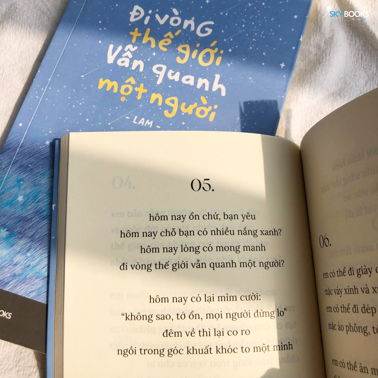 Đi Vòng Thế Giới Vẫn Quanh Một Người - Kèm Chữ Ký - Ảnh 5
